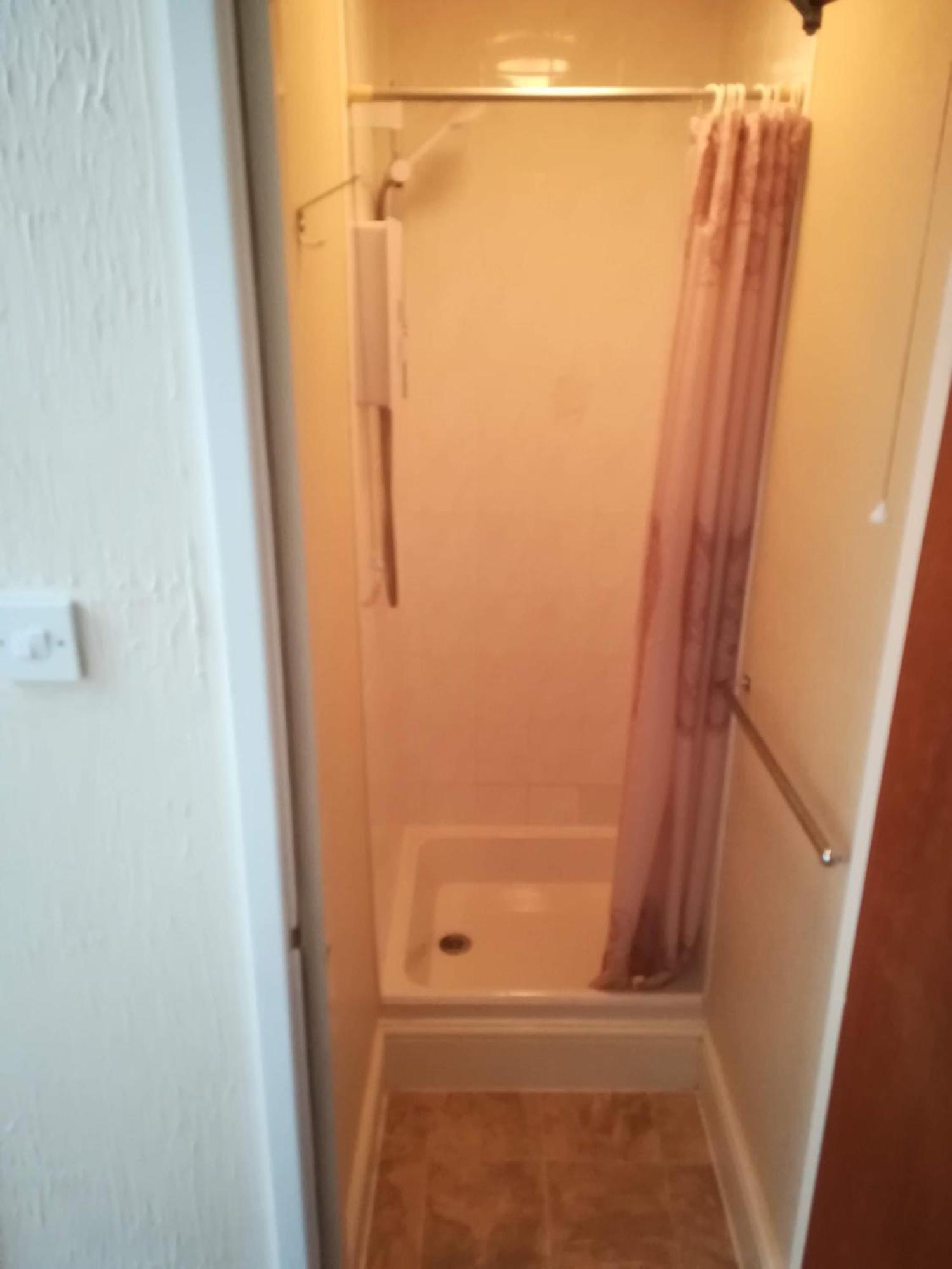 The Clevedon Bed & Breakfast Blackpool Bagian luar foto